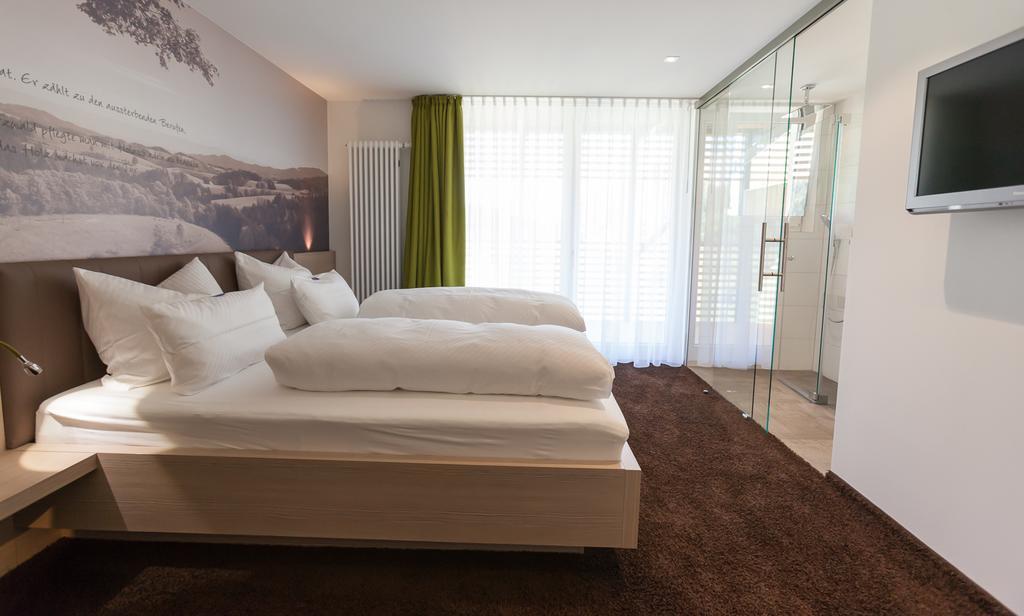 Bollenhuthotel Kirnbacher Hof Wolfach Bagian luar foto